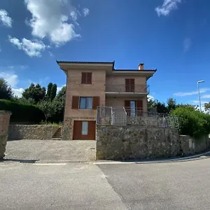 https://casa-vacanze-la-pineta.it-tuscanyhotel.com