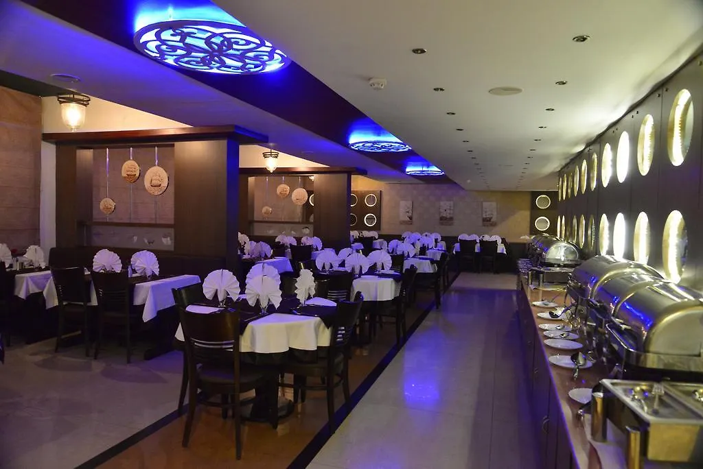 The Mercy Luxury Business Hotel Kochi 4*,